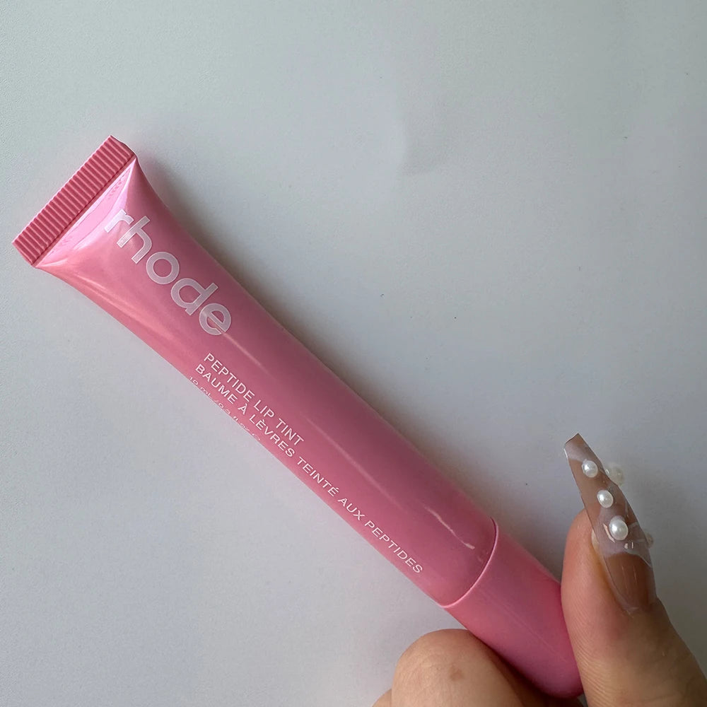 💋 Rhode Peptide Lip Tint – Your Lips, But Better.